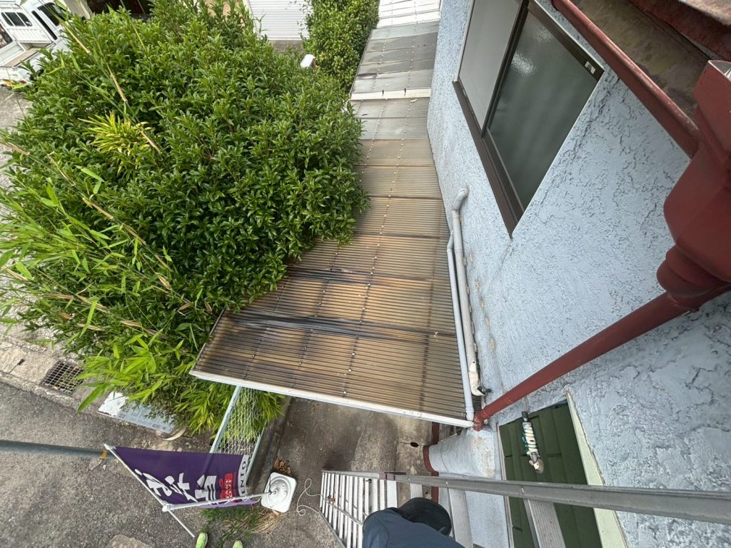 上部から見た屋根全体